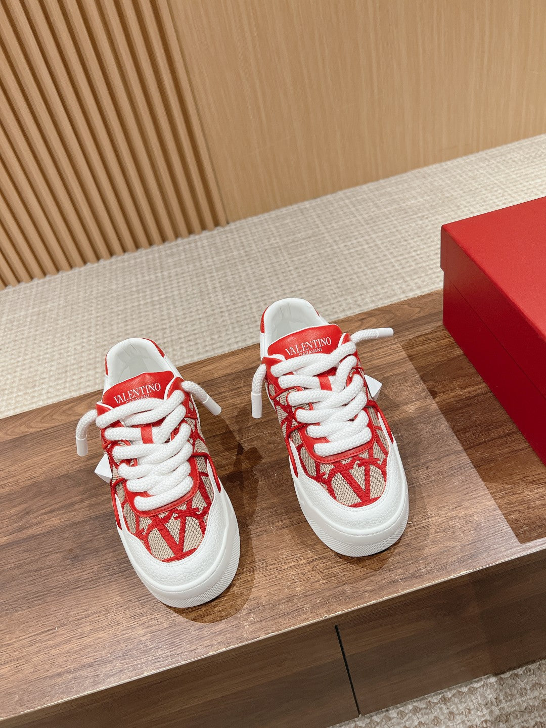 ONE STUD XL LOW-TOP SNEAKER IN NAPPA LEATHER AND TOILE ICONOGRAPHE FABRIC